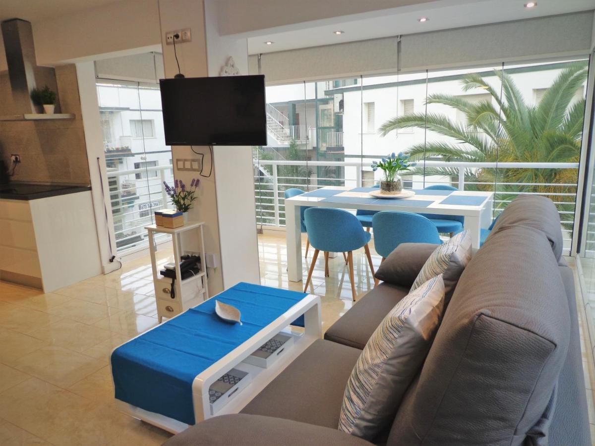My Sweet Blue Apartment เบนิดอร์ม ภายนอก รูปภาพ
